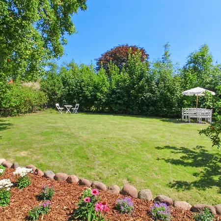 Vakantiehuis Bedine - 10km From The Sea By Interhome *