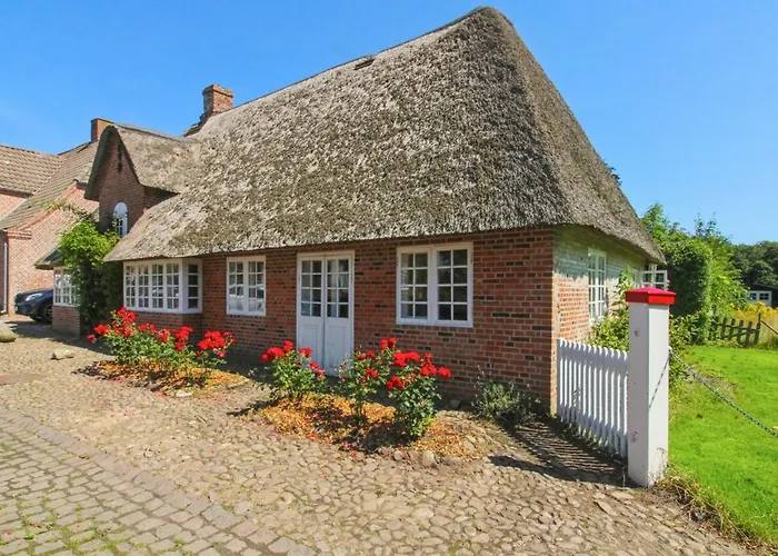 Bedine - 10km From The Sea By Interhome *