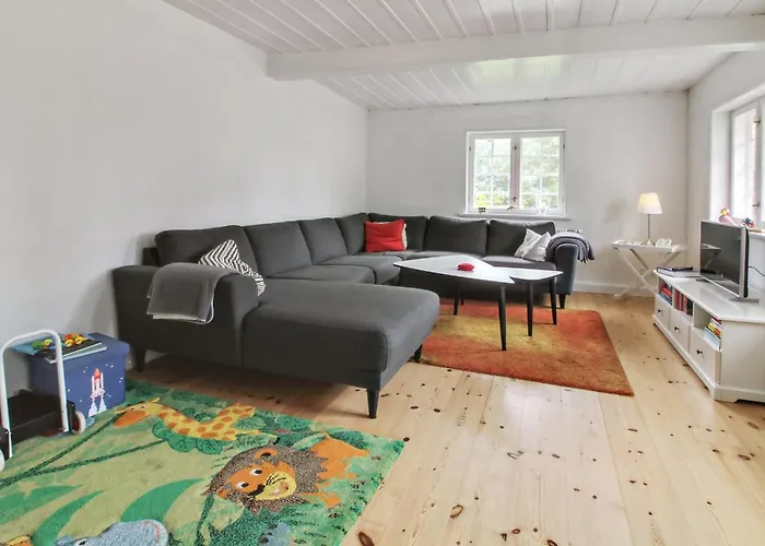 Vakantiehuis Bedine - 10km From The Sea By Interhome Tønder